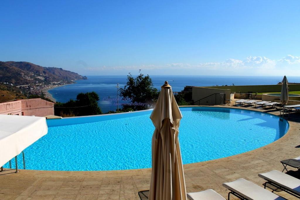 Taormina Bella Vista Apartment In Center With Pool By Taormina Holidays ภายนอก รูปภาพ