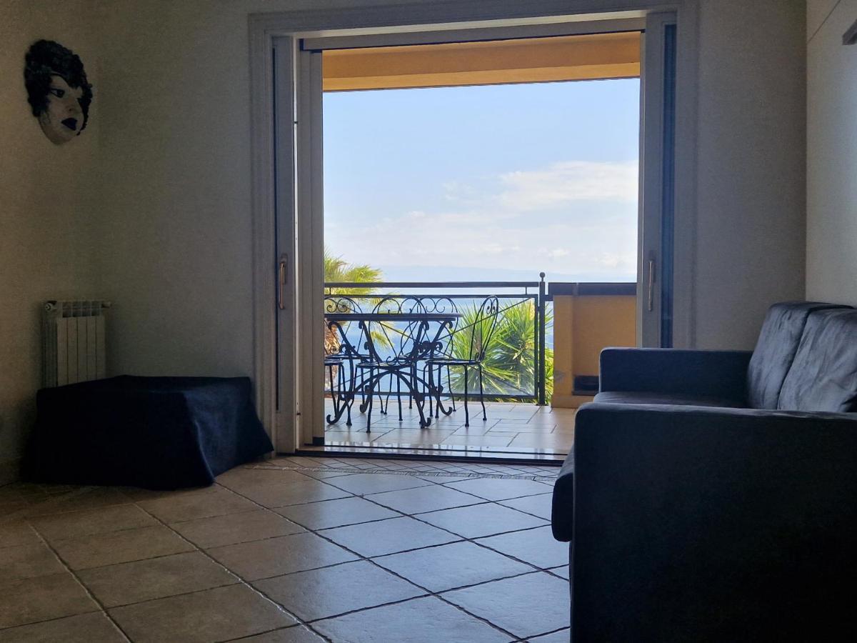 Taormina Bella Vista Apartment In Center With Pool By Taormina Holidays ภายนอก รูปภาพ