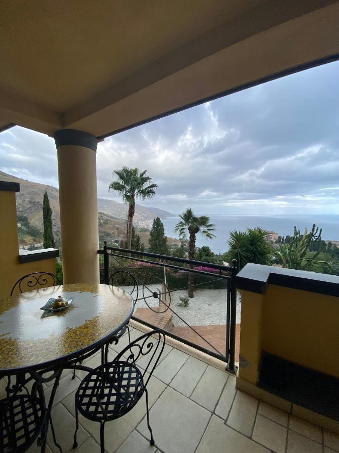 Taormina Bella Vista Apartment In Center With Pool By Taormina Holidays ภายนอก รูปภาพ